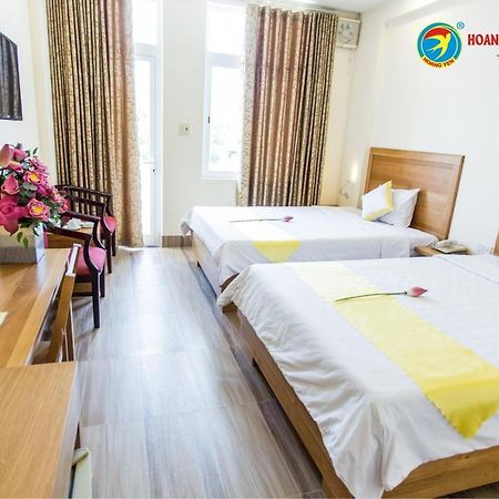 Hoang Yen Hotel 2 Куїнон Екстер'єр фото